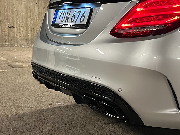 Mercedes-Benz C450 6 of 12