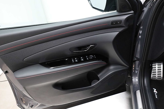 Hyundai Tucson 15 of 28