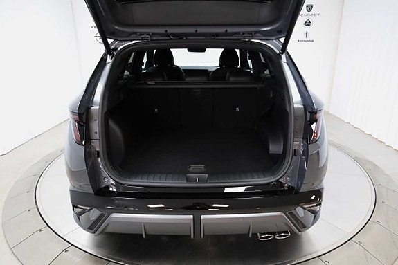 Hyundai Tucson 13 of 28