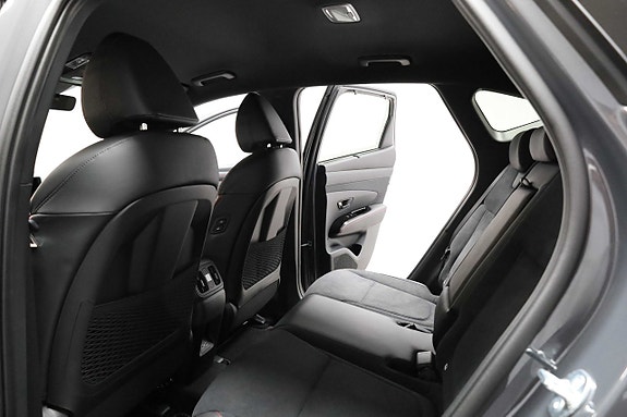 Hyundai Tucson 8 of 28