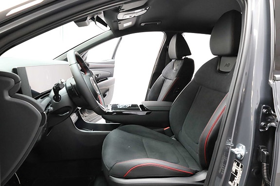 Hyundai Tucson 17 of 28