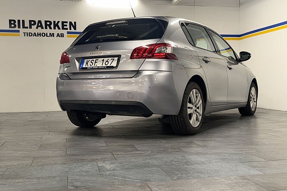 Peugeot 308 7 of 25