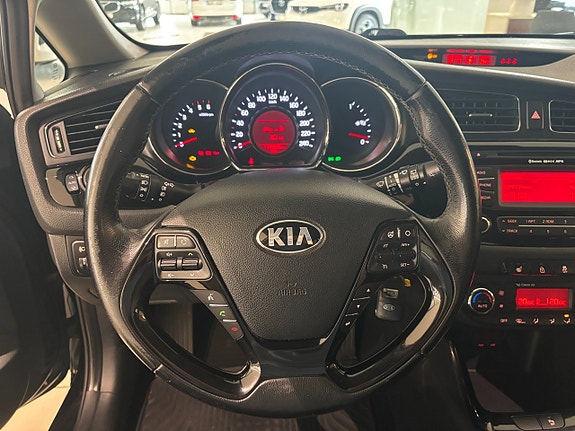 Kia Ceed 13 of 26