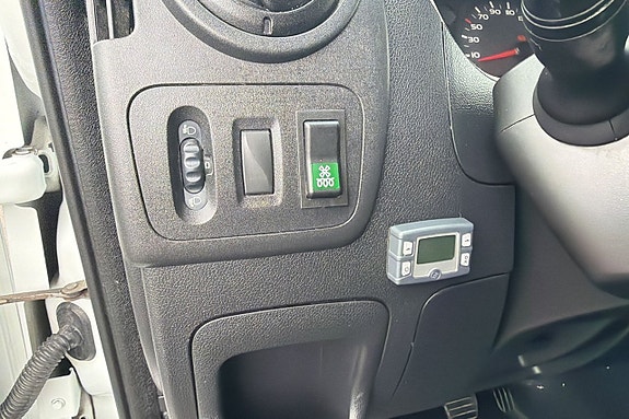 Renault Master 16 of 18