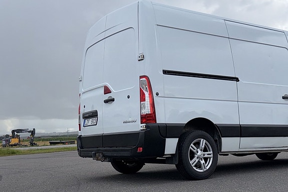 Renault Master 8 of 18