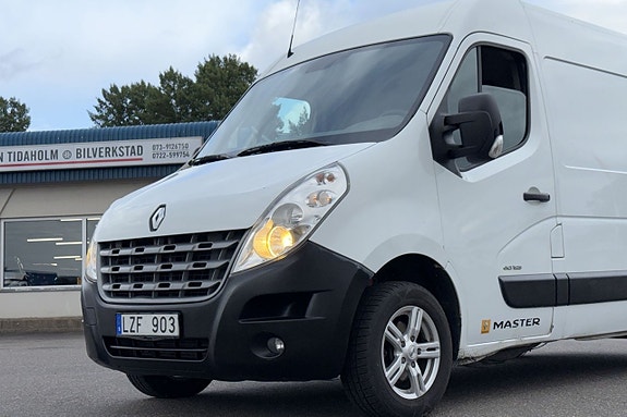 Renault Master 2 of 18