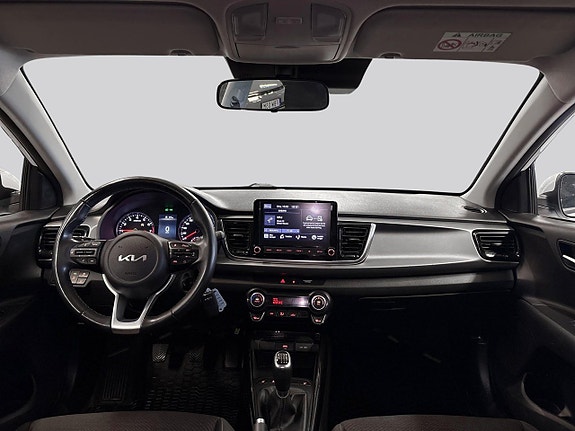 Kia Rio 7 of 16