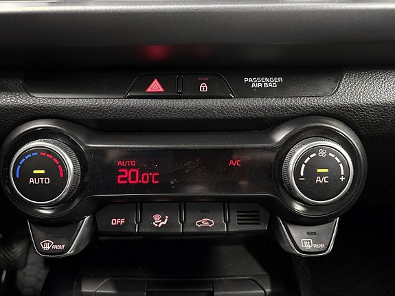 Kia Rio 12 of 16