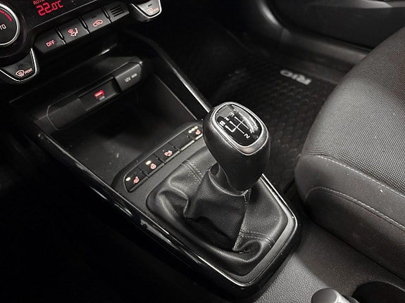 Kia Rio 11 of 16
