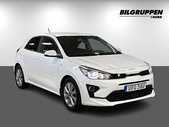 Kia Rio 3 of 16