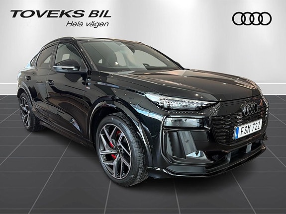 Audi Q6 e-tron 7 of 26
