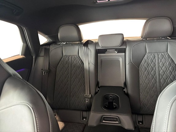 Audi Q6 e-tron 22 of 26