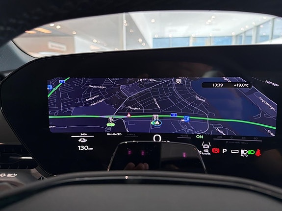 Audi Q6 e-tron 19 of 26