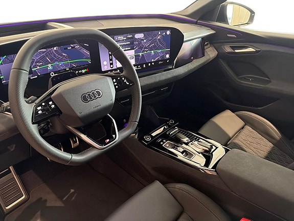 Audi Q6 e-tron 12 of 26