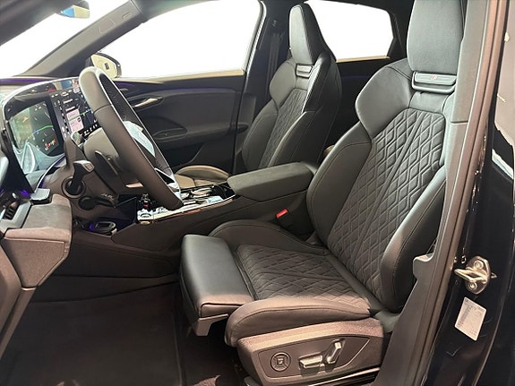 Audi Q6 e-tron 13 of 26