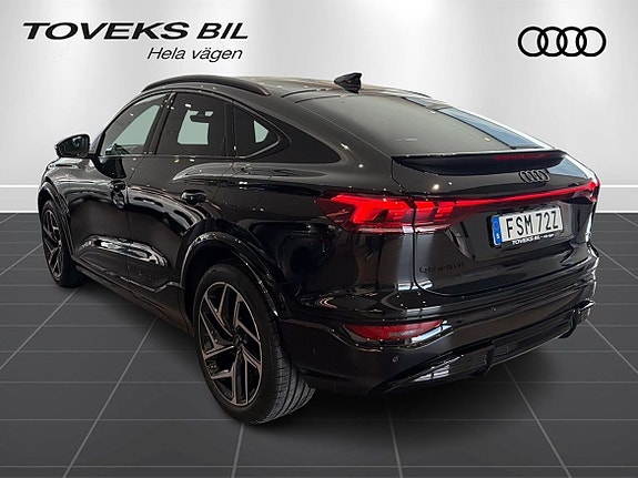 Audi Q6 e-tron 5 of 26