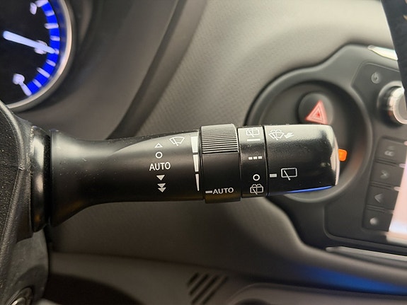 Toyota Yaris 19 of 30