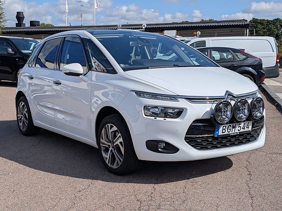 Citroen C4 Picasso 3 of 16