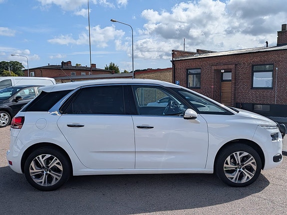 Citroen C4 Picasso 4 of 16