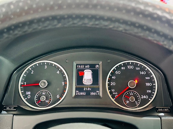 Volkswagen Tiguan 24 of 24