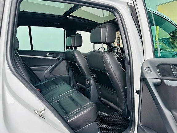 Volkswagen Tiguan 17 of 24