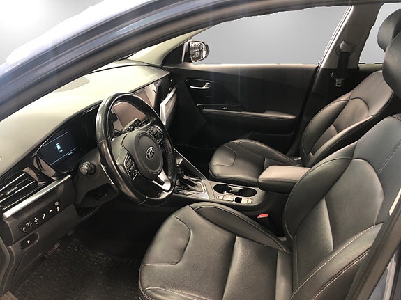 Kia Niro 8 of 16