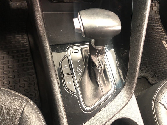 Kia Niro 12 of 16