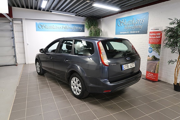 Ford Focus 4 of 6