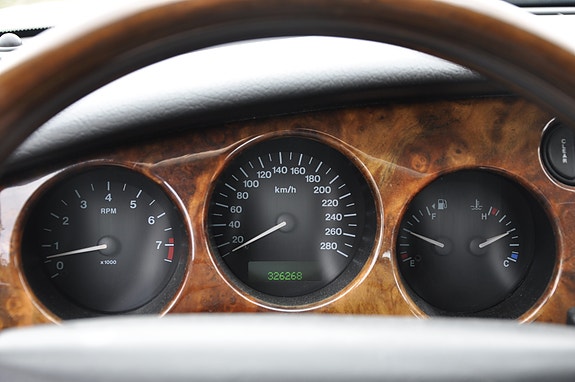Jaguar XK 7 of 7