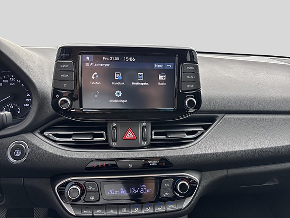 Hyundai i30 4 of 10