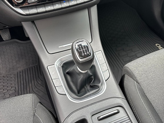 Hyundai i30 5 of 10