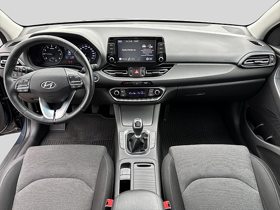 Hyundai i30 6 of 10