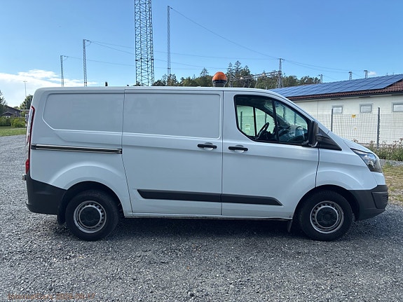 Ford Transit Custom 4 of 27