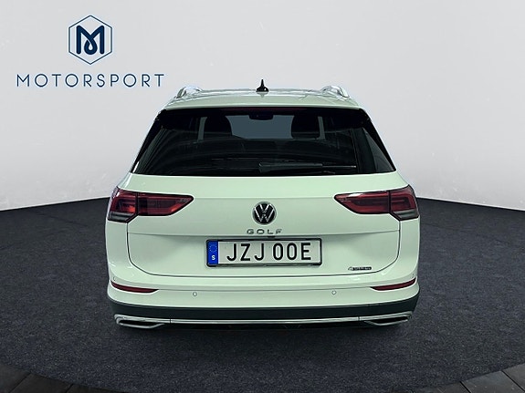 Volkswagen Golf Alltrack 5 of 20