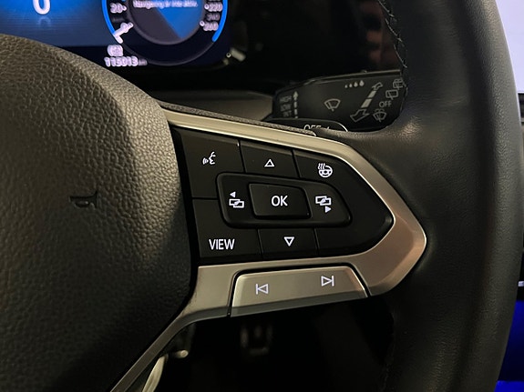 Volkswagen Golf Alltrack 18 of 20