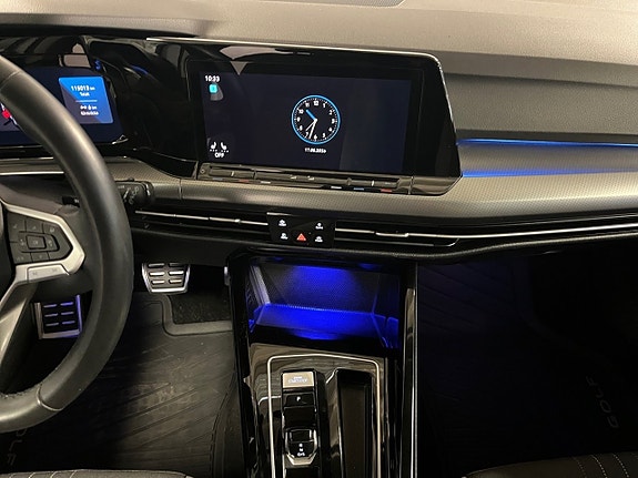 Volkswagen Golf Alltrack 10 of 20