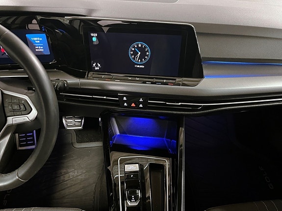 Volkswagen Golf Alltrack 11 of 21