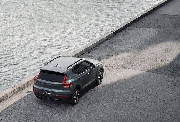 Volvo EX40 8 of 8