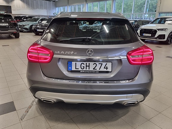 Mercedes-Benz GLA200 d 5 of 14
