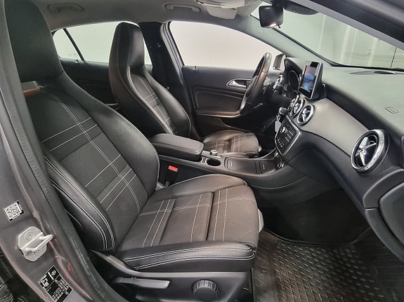 Mercedes-Benz GLA200 d 8 of 14
