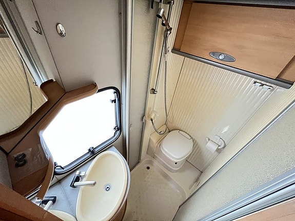 Dethleffs Globetrotter T-5841 / Solcell / Cykelställ / B-körkort / Max fan 13 of 16