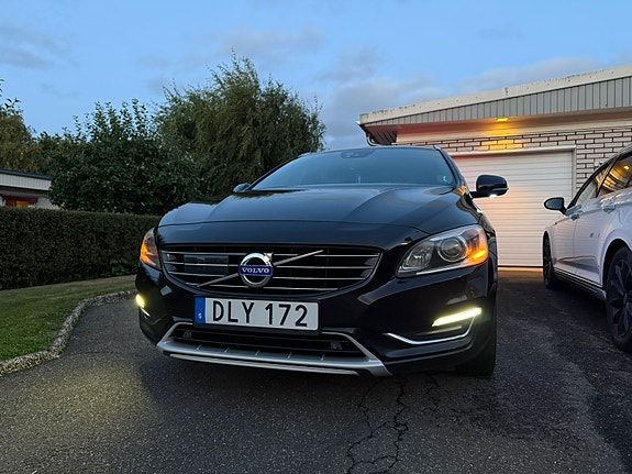 Volvo V60 16 of 16