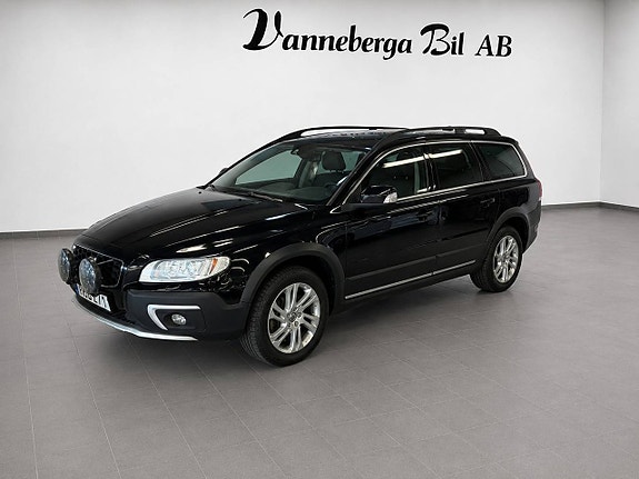 Volvo XC70 3 of 6