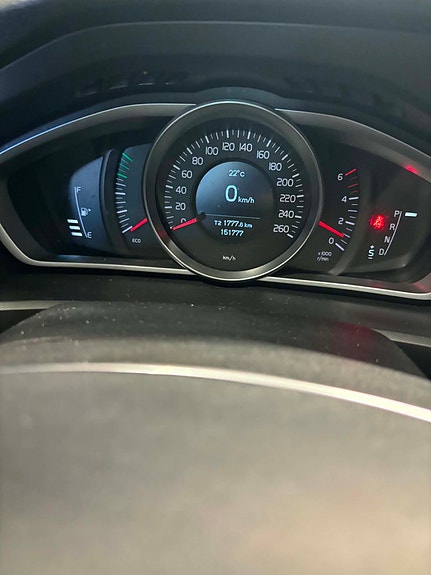 Volvo V40 6 of 6