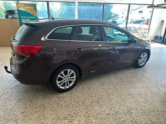 Kia Ceed 5 of 14