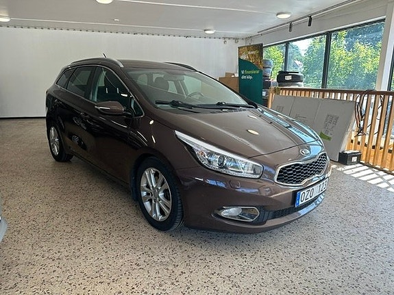 Kia Ceed 4 of 14