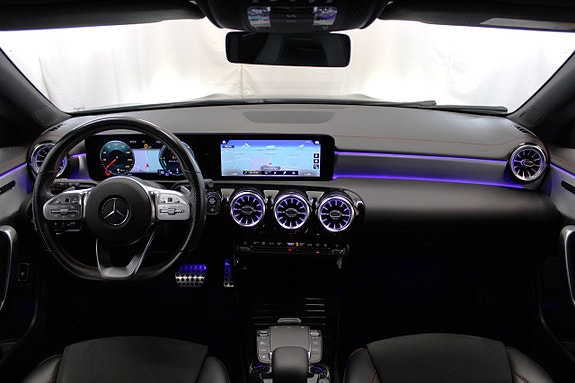 Mercedes-Benz CLA220 d 16 of 30