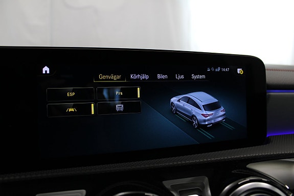 Mercedes-Benz CLA220 d 25 of 30