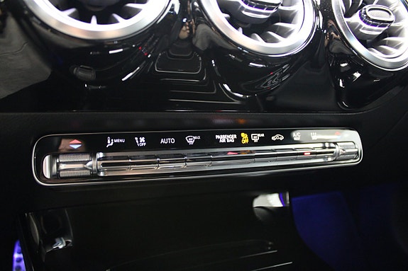 Mercedes-Benz CLA220 d 22 of 30