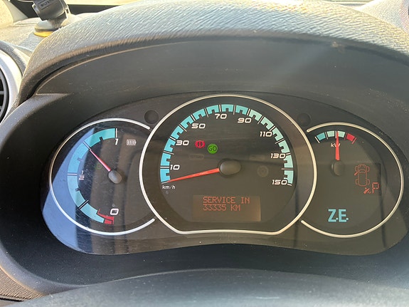 Renault Kangoo Express 9 of 9